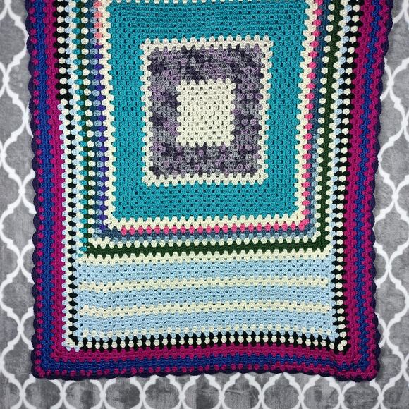 Handmade Crochet Granny Square Blanket 32x51 Throw Lap Afghan Soft Cozy Gift - Picture 4 of 7